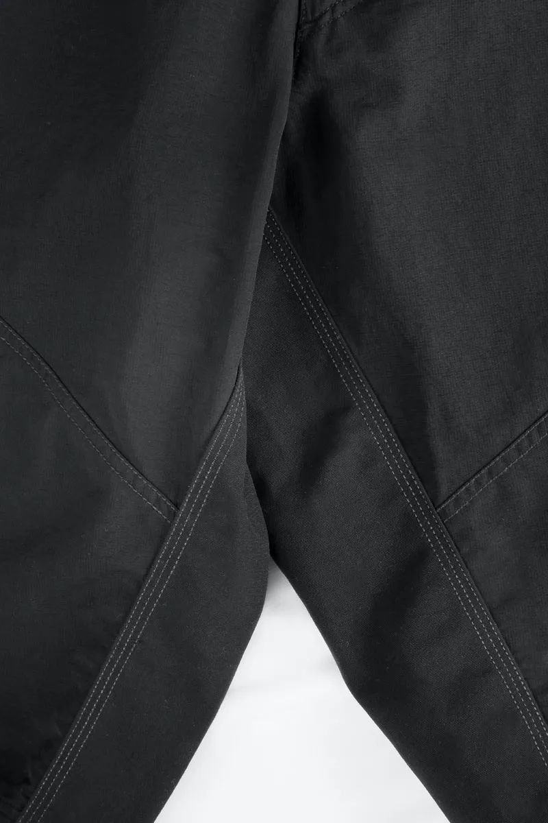 Endura Hummvee Shorts II with Padded Liner in Black-9