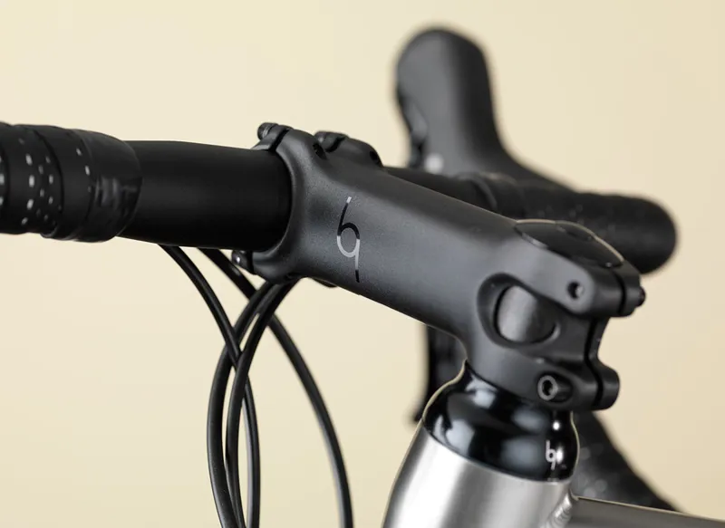 J. Guillem Major Disc Ultegra Titanium Road Bike-9