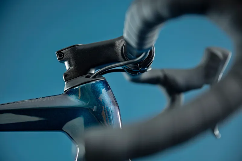 Silex cable routing