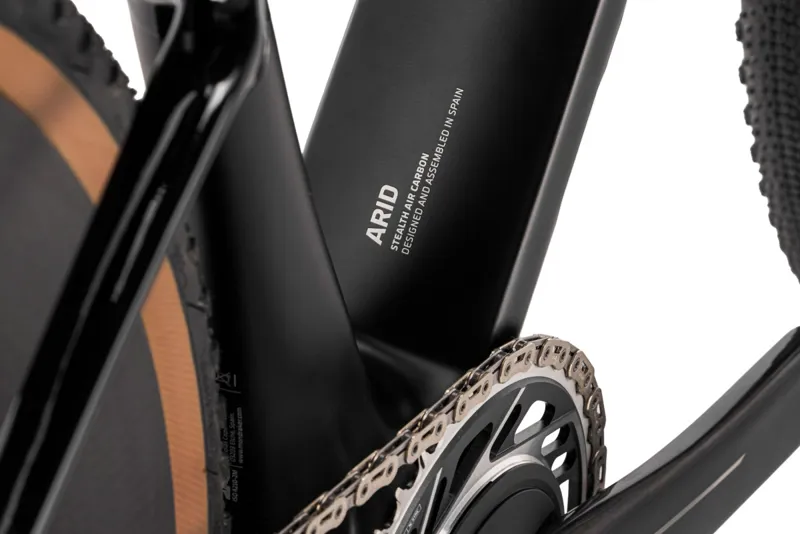 2026 Mondraker Arid Carbon RR SL Gravel Bike in Superblack-3