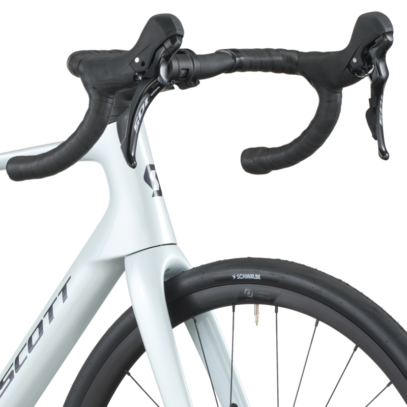 2026 Scott Addict 50 Carbon Road Bike in Cumulus White-4
