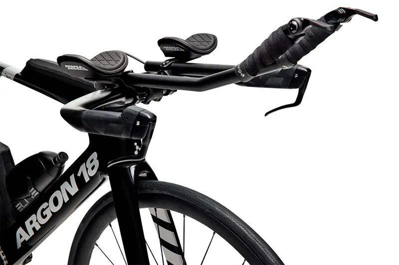 2025 Argon18 E117 Disc 105 Triathlon Bike in Black Stealth-2