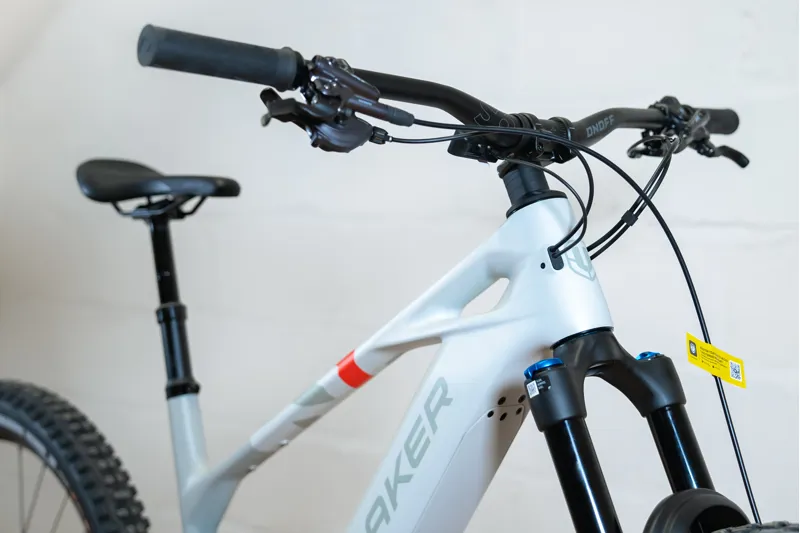 2025 Mondraker Crafty Carbon R Electric Mountain Bike - Bunker Grey/Red-3