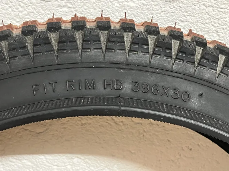 Onza Sticky Fingers Trials Bike Tyre 19x2.50 in Black/Red-3