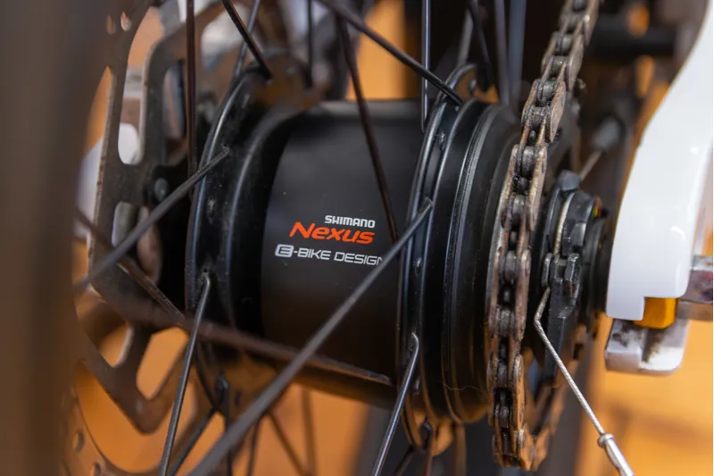 Fantic Issimo Urban in Gloss White-12