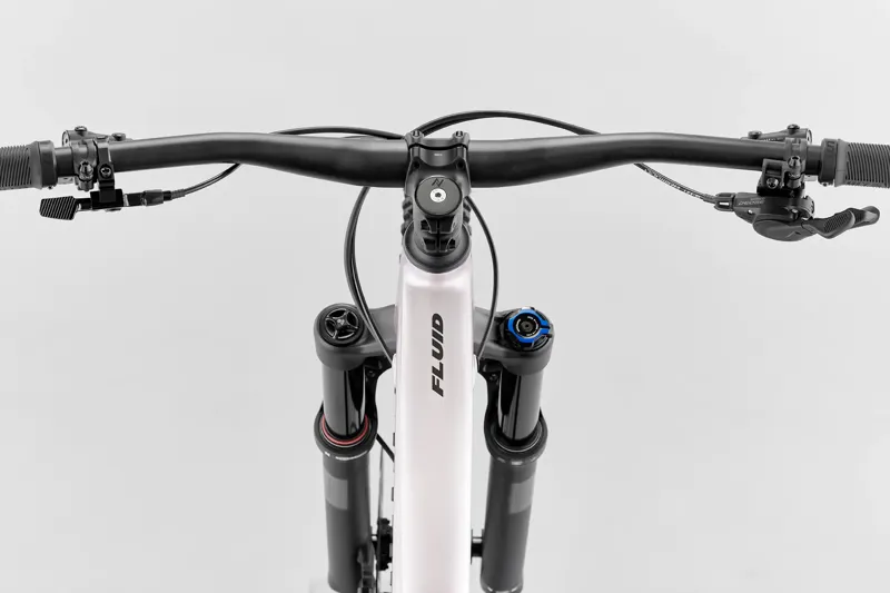 2026 Norco Fluid FS A2 Mountain Bike in Gloss Silverton-4