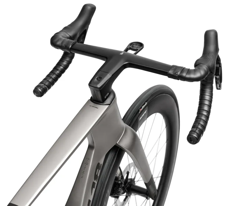 2026 Argon 18 Sum Ultegra Di2 Road Bike in Harvest Moon-2