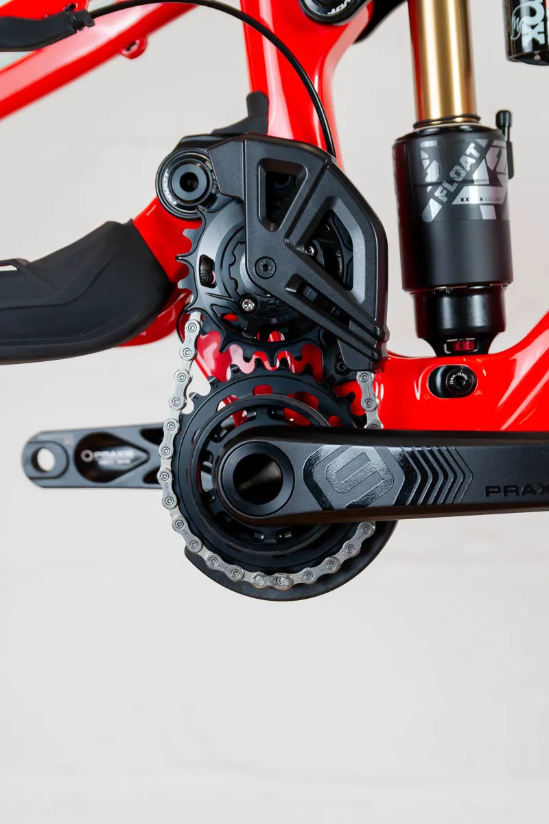 Pivot Cycles Phoenix Downhill Frame Set and Forks in Red/Mint - Medium-9