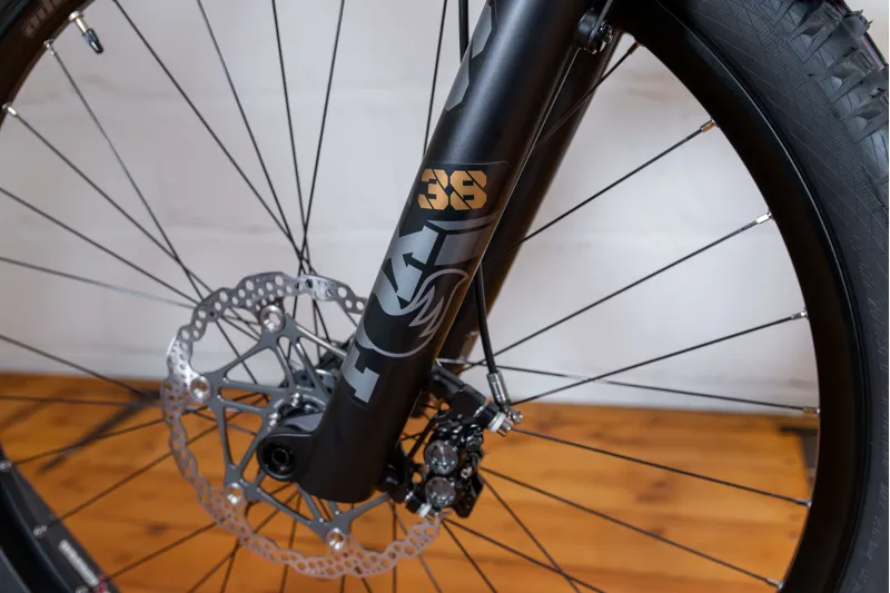 Yeti SB160 T-Series Factory Enduro Mountain Bike in Mustard - Large-4