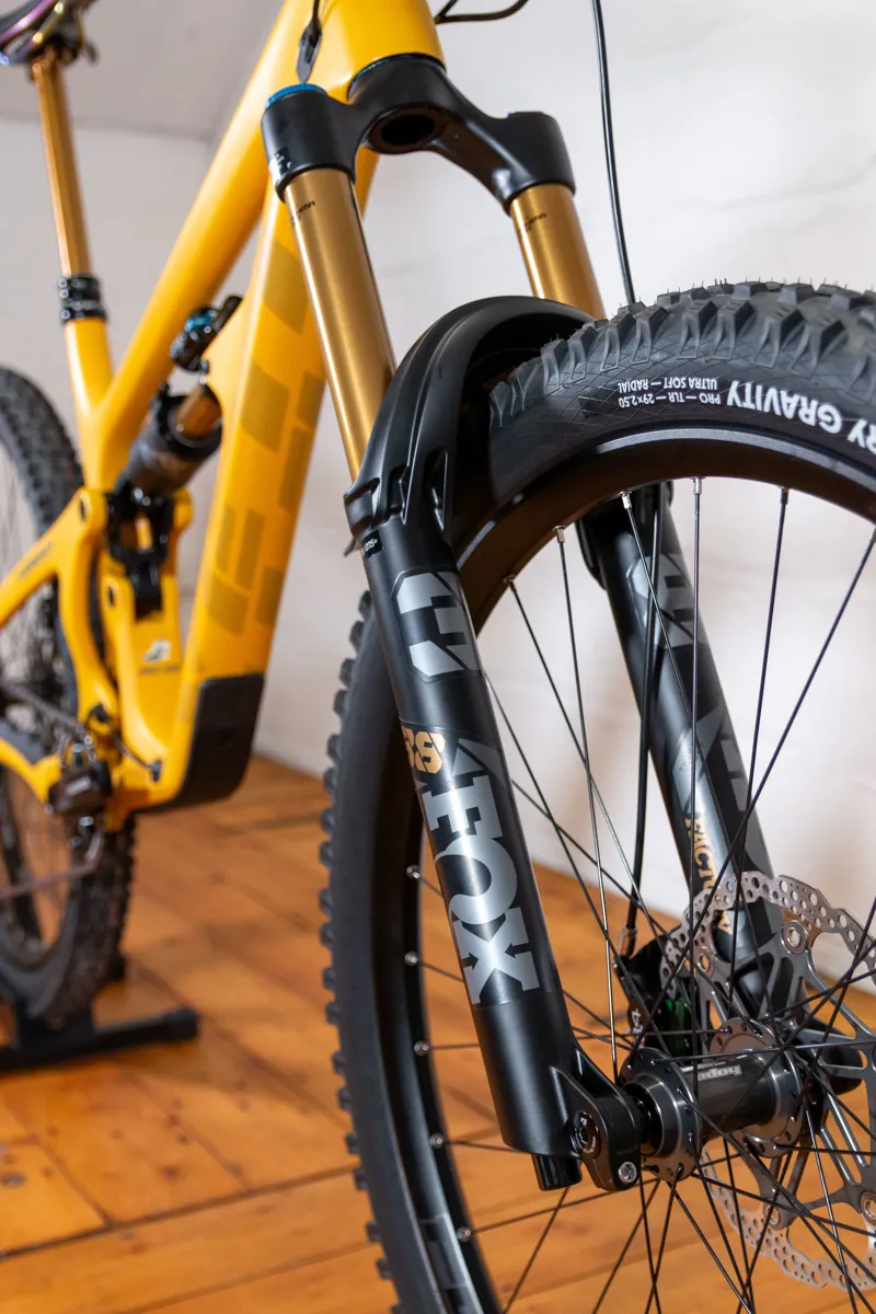 Yeti SB160 T-Series Factory Enduro Mountain Bike in Mustard - Large-3