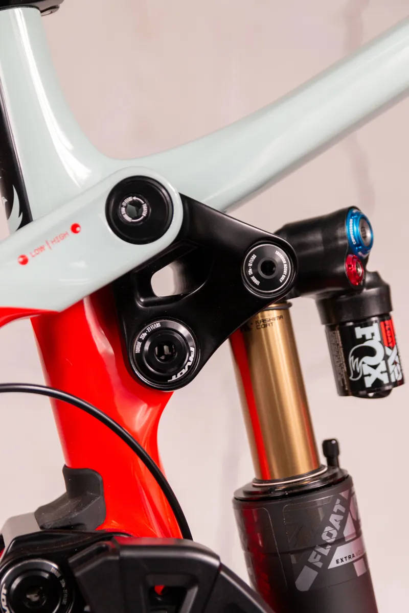 Pivot Cycles Phoenix Downhill Frame in Red/Mint-4