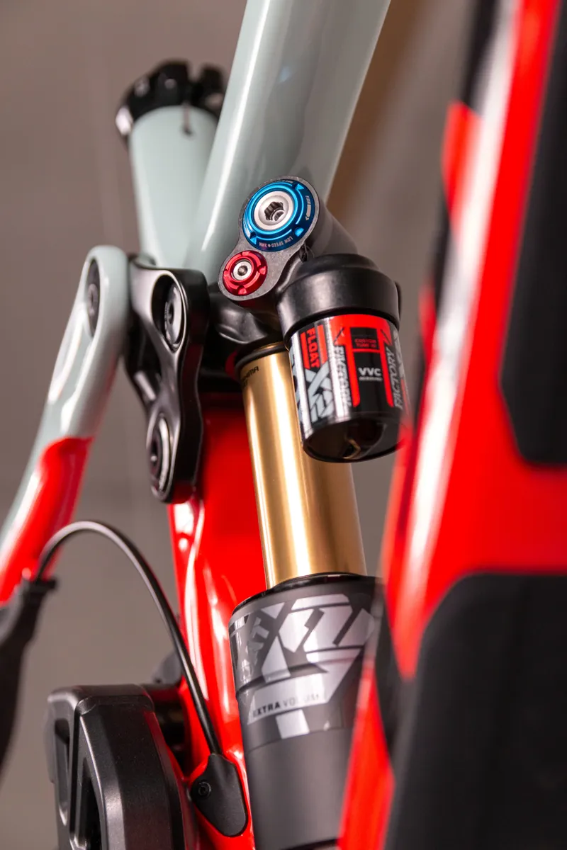 Pivot Cycles Phoenix Downhill Frame in Red/Mint-1