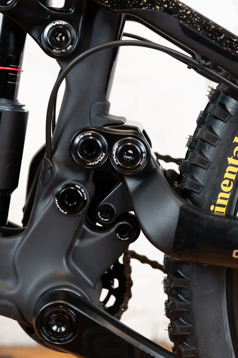 Pivot Cycles Phoenix Pro Saint Downhill Bike in Black/Gold-3