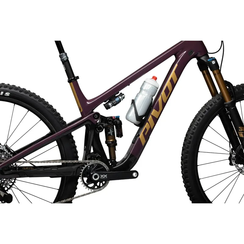 Pivot Cycles Trailcat SL Pro X0 in Doctor Purple-4