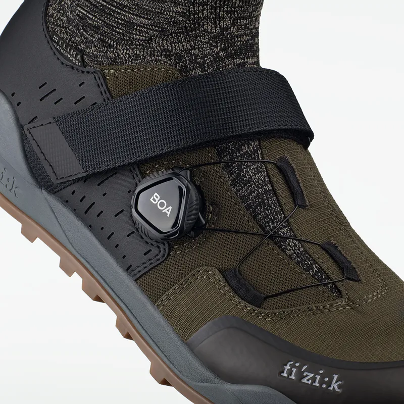 Fizik Terra Clima X2 MTB Weatherproof SPD Shoe in Olive Green-1