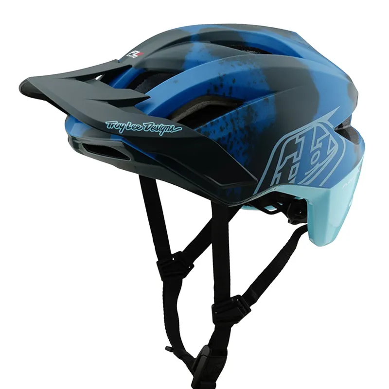 Troy Lee Designs Flowline SE MIPS Helmet Badge Camo in Blue