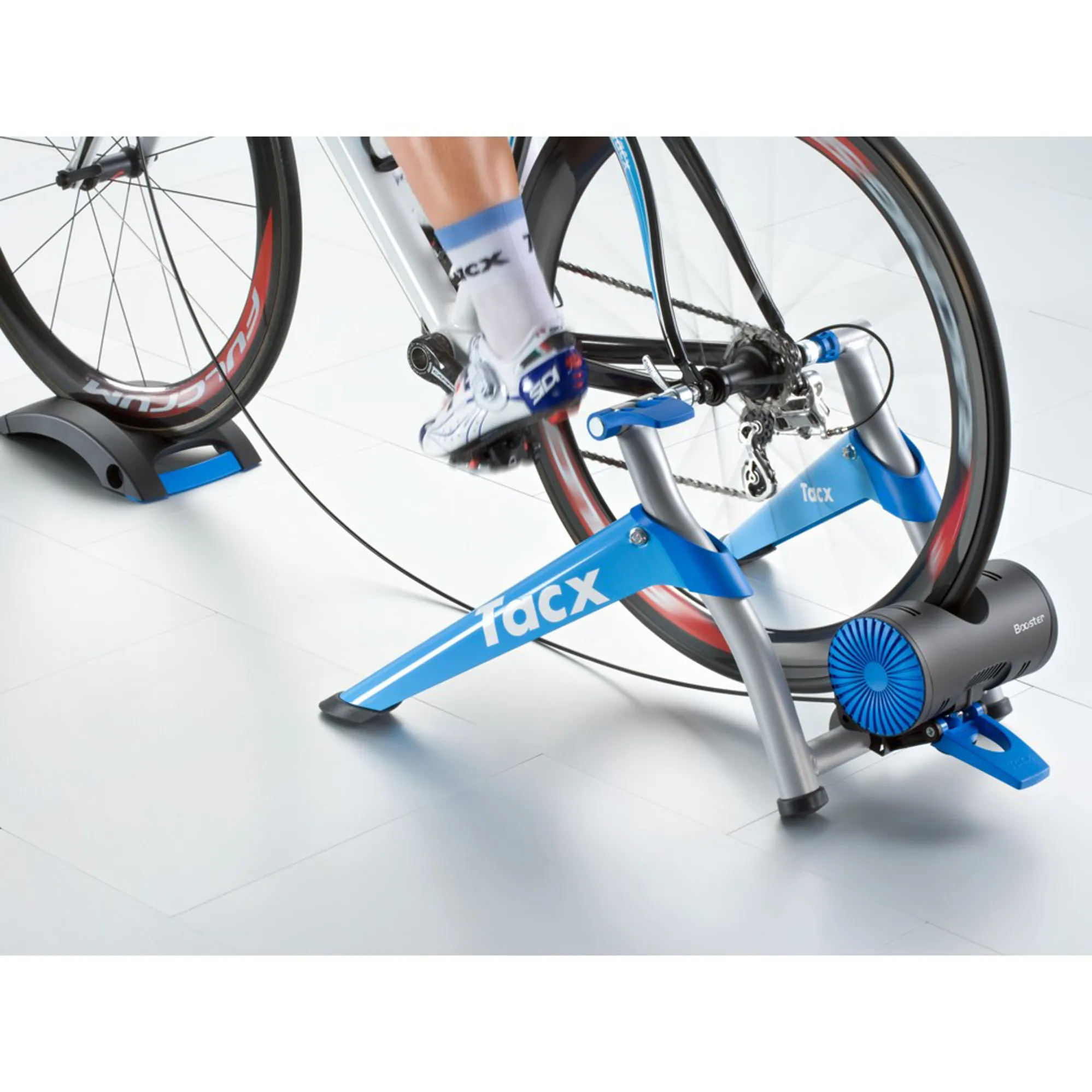 Tacx T2500 Booster Ultra High Power Folding Magnetic Turbo Traine