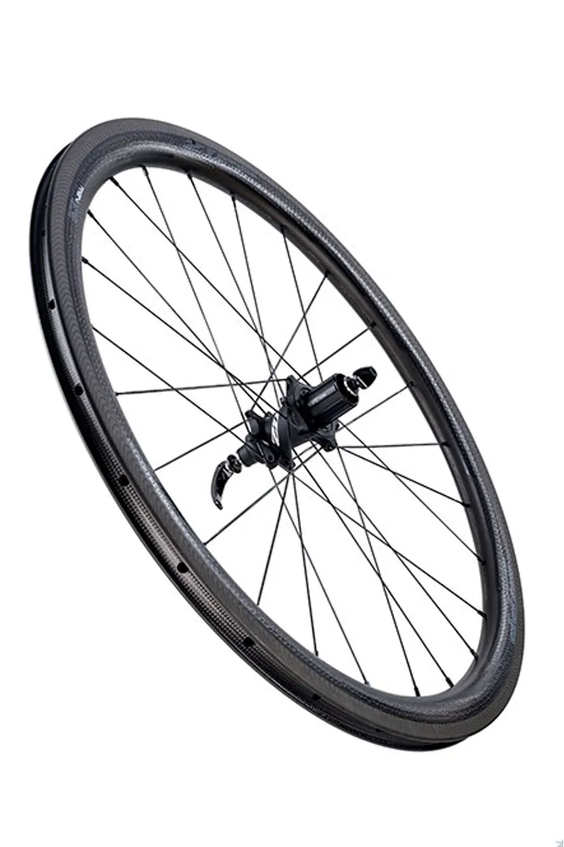 Zipp 303 NSW Carbon Clincher Shimano/SRAM Rear Wheel-1